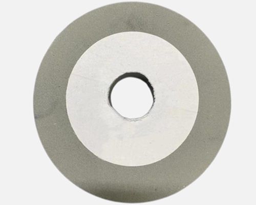 Grinding wheel for polishing hip joint 