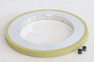 Cylindrical diamond wheel for pdc cutter