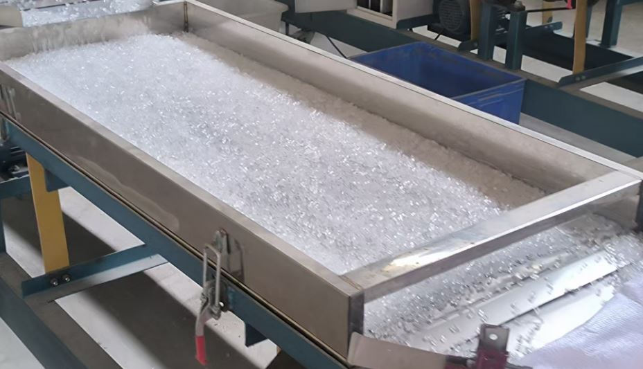 cutting glass beed