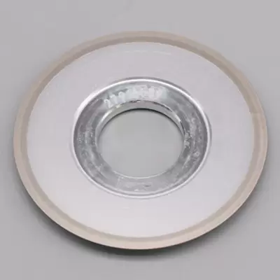 hubless dicing blade and hub type